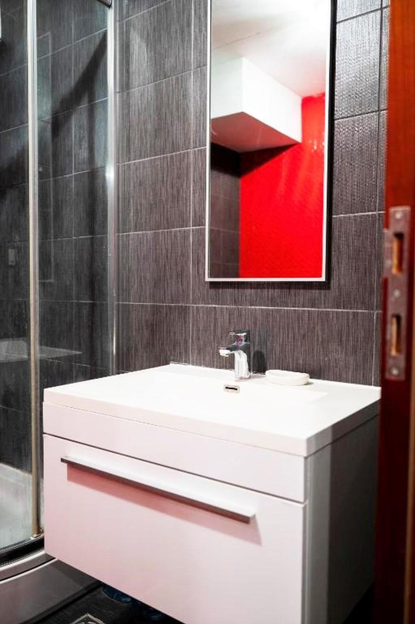The Parrots Nest Apartment Sarajevo Exterior photo