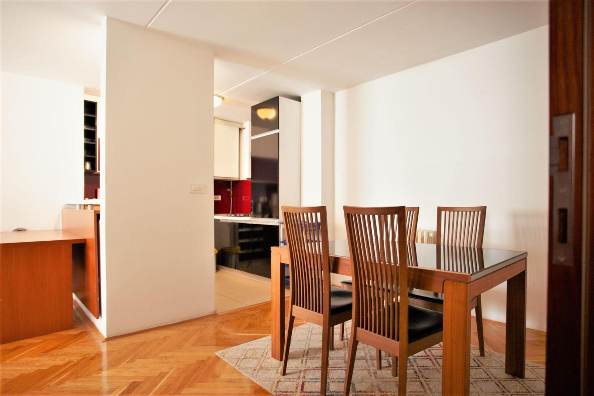 The Parrots Nest Apartment Sarajevo Exterior photo